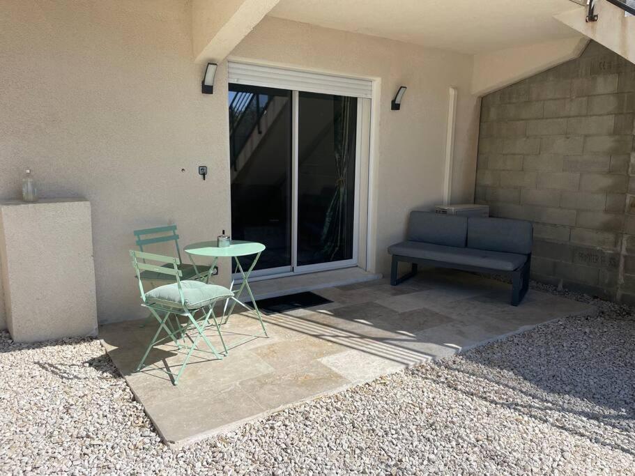 Cabannes Bel Appartement Avec Parking מראה חיצוני תמונה